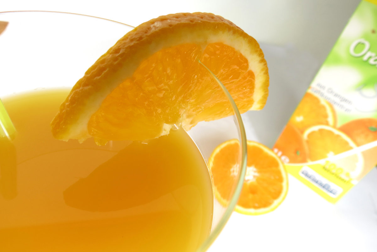 Orangensaft im Glas