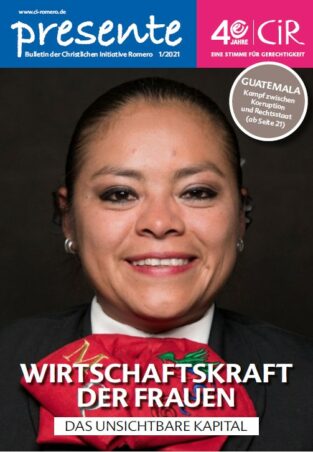 Vorderseite der presente 2021-1 "Wirtschaftskraft der Frauen. Das unsichtbare Kapital". Vor schwarzem Hintergrund ist gezeigt ein Portrait von Nancy aus Mexiko. Sie ist eine von 2.000 Frauen, die im gerade erschienen Film „Woman“ zu Wort kommen.