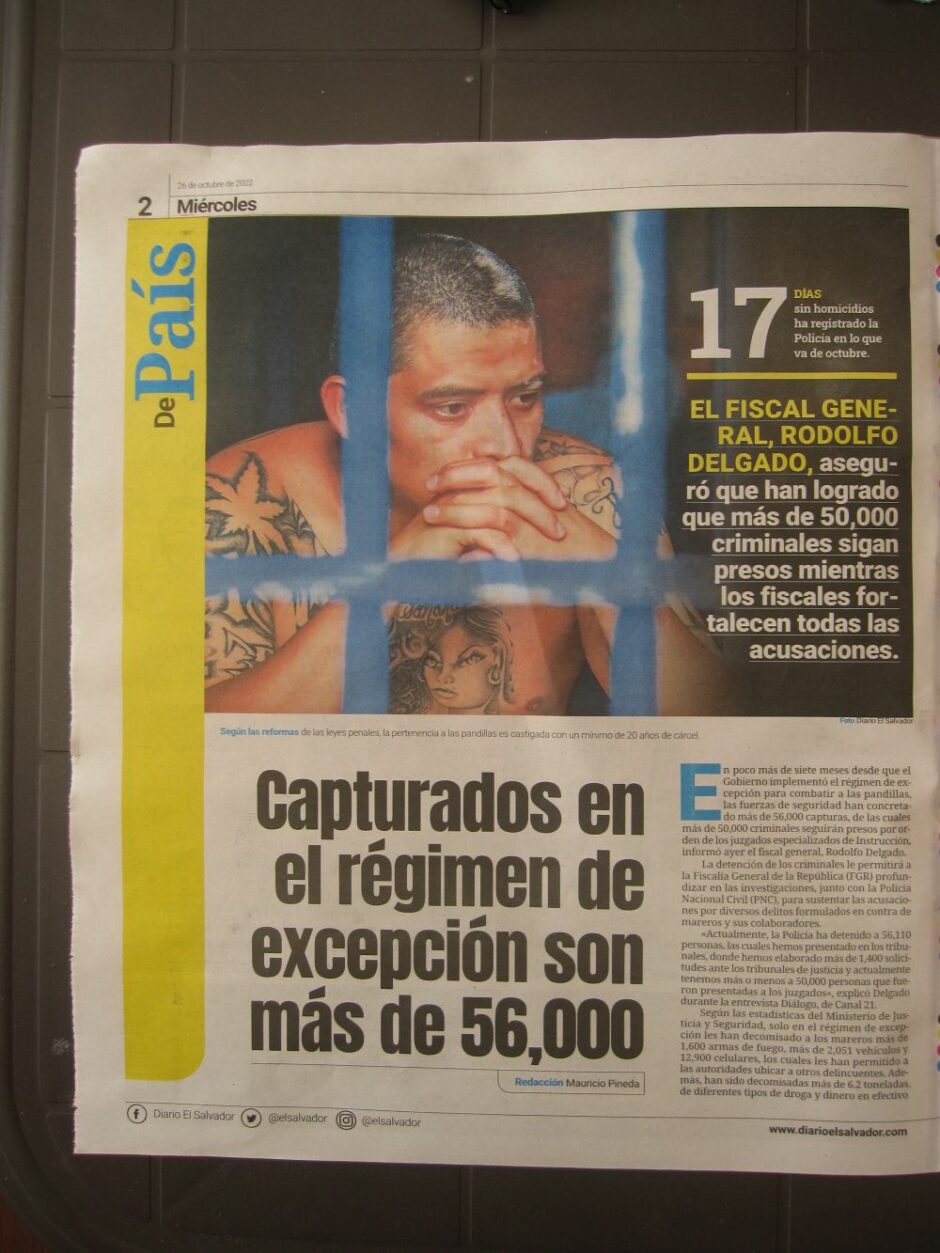 Unser Referent Maik Pflaum erlebte El Salvador bei seiner letzten Dienstreise als Land der Extreme: Bitcoin-Hype und Surf-Strände stehen im krassen Gegensatz zur Armut der Bevölkerung, die abgehängt wird. Trotzdem erfreut sich der Präsident großer Beliebtheit. Seine Eindrücke und die unserer Partner*innen vor Ort schildert er in diesem Artikel.